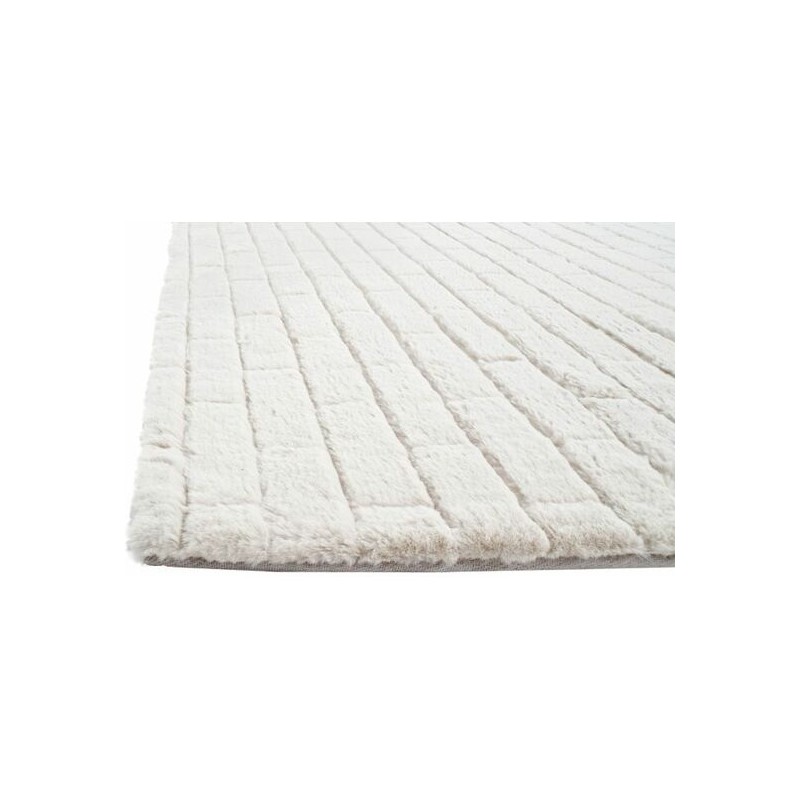 alfombra 900 gsm de poliester en color blanco