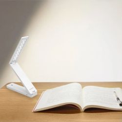Lampara Mesa Linterna LED A pilas USB 4 AA 180 LumenesAltura Regulable